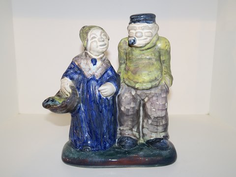Michael Andersen art pottery figurine
Fisherman and fisherwoman
