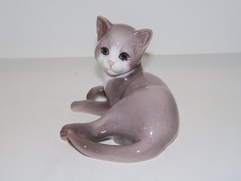 Royal Copenhagen Figurine
Grey kitten