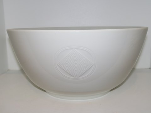 Gemma
Enormous bowl