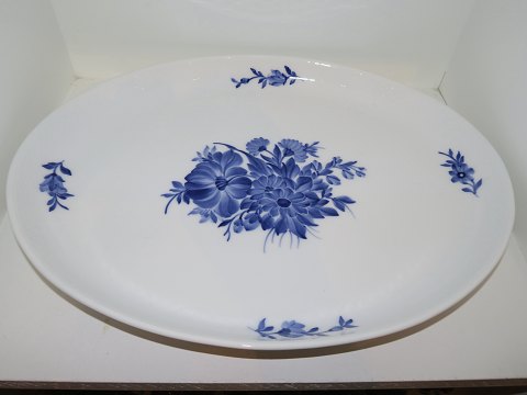 Blue Flower Braided
Rare serving tray from 1898-1923