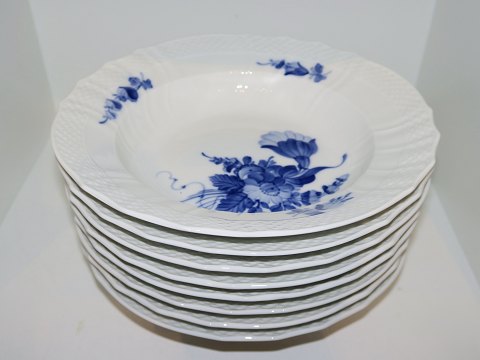Blue Flower Curved
Soup plate 23 cm. #1615