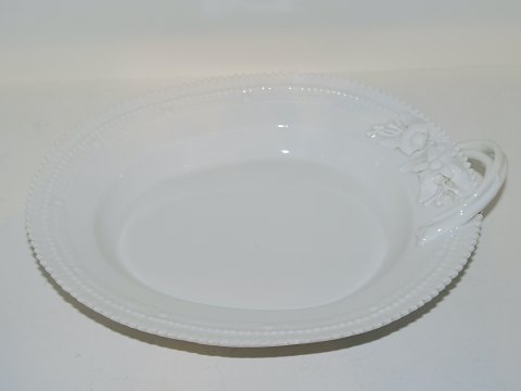 White Flora Danica
Large dish with handle from 1850-1893