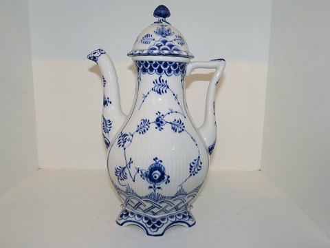 Blue Fluted Full Lace
Large coffee pot