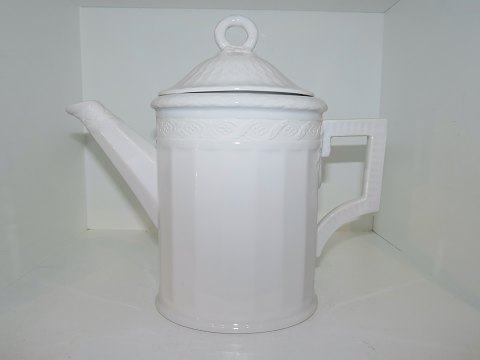 White Fan
Coffee pot