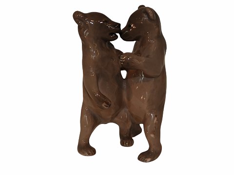 Rare Royal Copenhagen figurine
Two brown bears