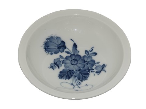 Blue Bouquet
Small round dish 12 cm.