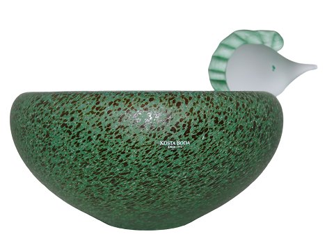 Kosta Boda
Large green Cocoo bowl with bird