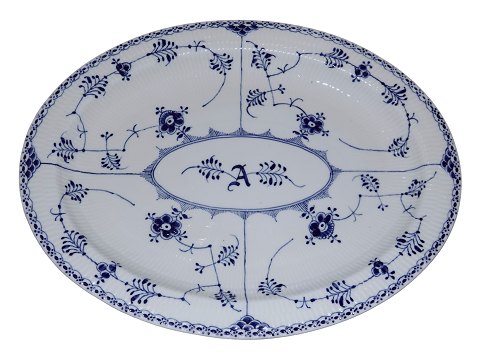Blue Fluted Half Lace
Very large platter 48 cm. with an A logo