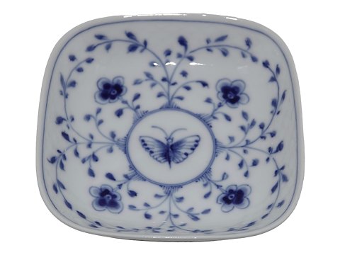 Butterfly
Small square tray 10.8 cm.