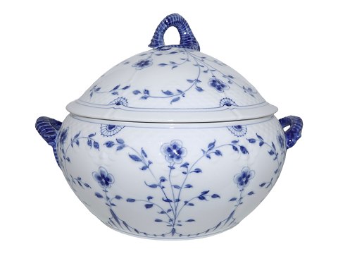 Butterfly
Large round soup tureen