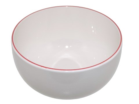 Red Line
Round bowl 11.2 cm.