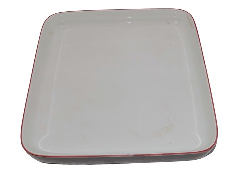 Red Line
Square platter  23.3 cm.