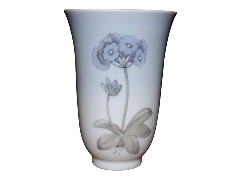 Lyngby porcelain
Vase with flower
