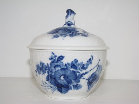 Blue Flower Curved
Large sugar bowl