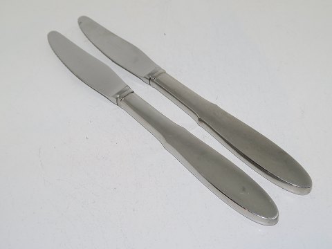 Georg Jensen MitraLuncheon knife with short knife blade 20.2 cm.
