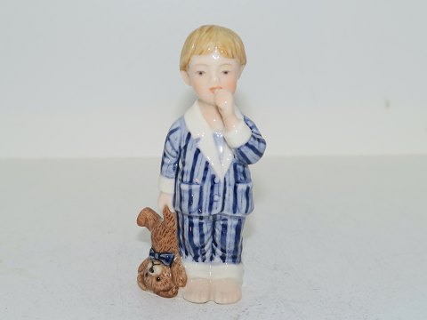 Royal Copenhagen miniature figurOscar i nattøj