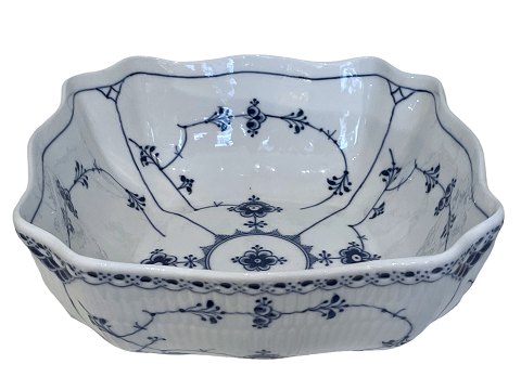 Blue Fluted Half LaceLarge, rare square bowl from 1898-1923