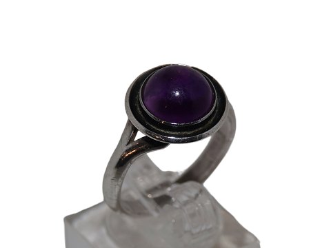 N.E. From sølvModerne ring med ametyst - Str. 55