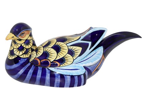 Blue Pheasant
Lidded bonbonniere / figurine