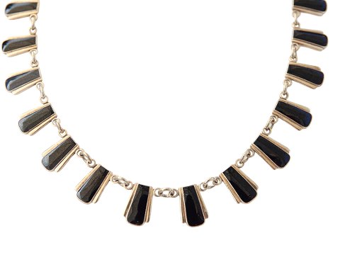 Danish Sterling silver
Gilded necklace with black enamel