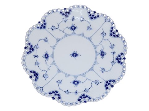 Blue Fluted Full Lace
Round tray 25 cm.