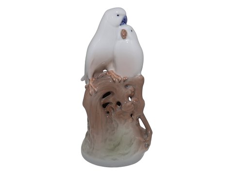 Royal Copenhagen figurine
Two parrots