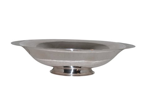 Georg Jensen sølv
Oval skål af Harald Nielsen fra 1933-1944