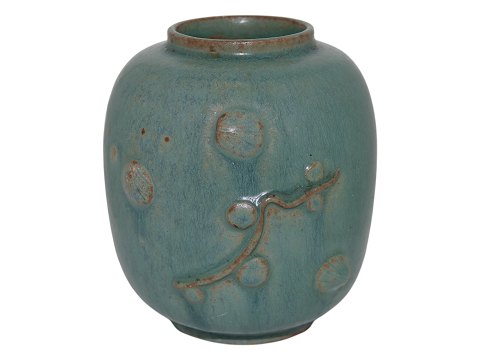 Arne Bang art pottery
Small green vase