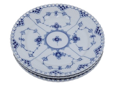 Blue Fluted Full Lace
Salad plate 19.2 cm. #620