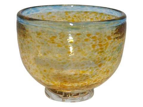 Kosta Boda Art Glass
Miniature yellow bowl with bluish edge