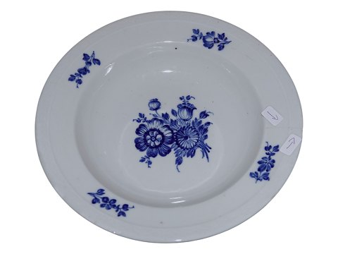 Blue Flower Braided
Small soup plate 20.2 cm. from 1820-1820