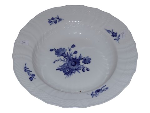 Blue Flower Curved
Soup plate 24.0. cm. from 1840-1860