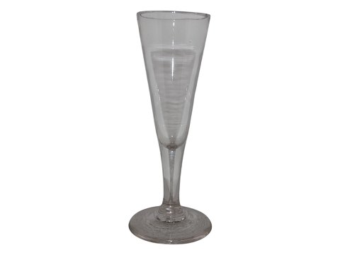 Holmegaard champagne glass No. 2 from 1853-1925