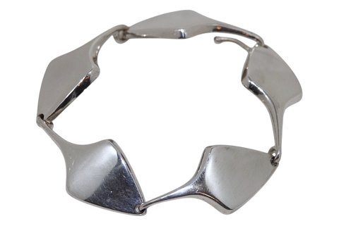 Bent Knudsen Sølv
Moderne armbånd fra ca. 1970