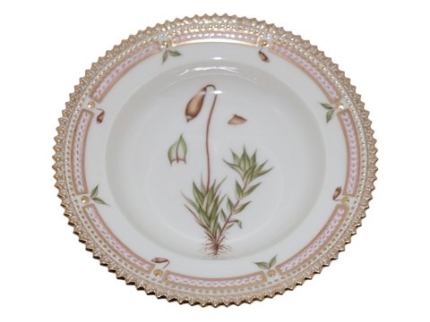 Flora Danica
Extra small soup plate 14.3 cm.