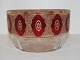 Glasskål i høj kvalitet med rubinrødt glas og guldmønster fra ca. 1910-1930