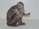 Bing & Grondahl figurine
Monkey looking at tortoise
