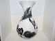 Bing & GrøndahlStor Art Nouveau vase med blåmejser fra 1902-1914