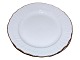 White curved with gold edge
Luncheon plate 22.3 cm.