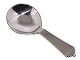 Georg Jensen Pyramide sterling sølv
Sukkerske 9,8 cm.