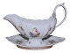 Royal CopenhagenRare and large Rokoko gravy boat from 1800-1820