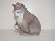 Bing & Grøndahl FigurGrå kat med hvid plet, der leger